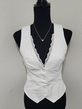 VTG Charlotte Russe Y2K White Lace Trim Waistcoat Vest - XS Preppy Coquette Girl
